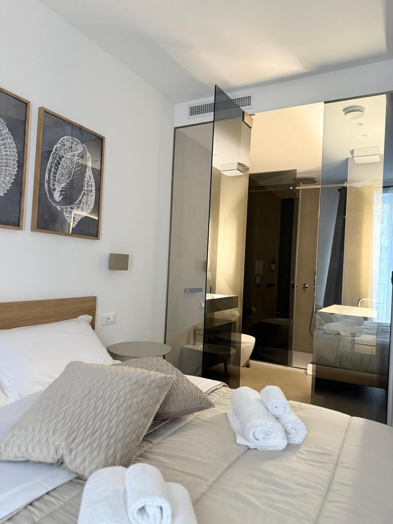 Santa Rosalia Suites Palermo Exterior foto